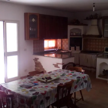 Maremontagna Apartment *