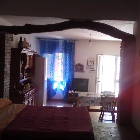 Maremontagna Apartment