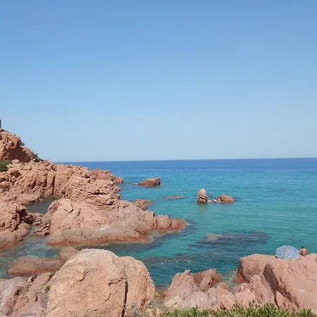 Maremontagna Apartament *