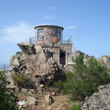 Апартаменты Maremontagna Кардеду
